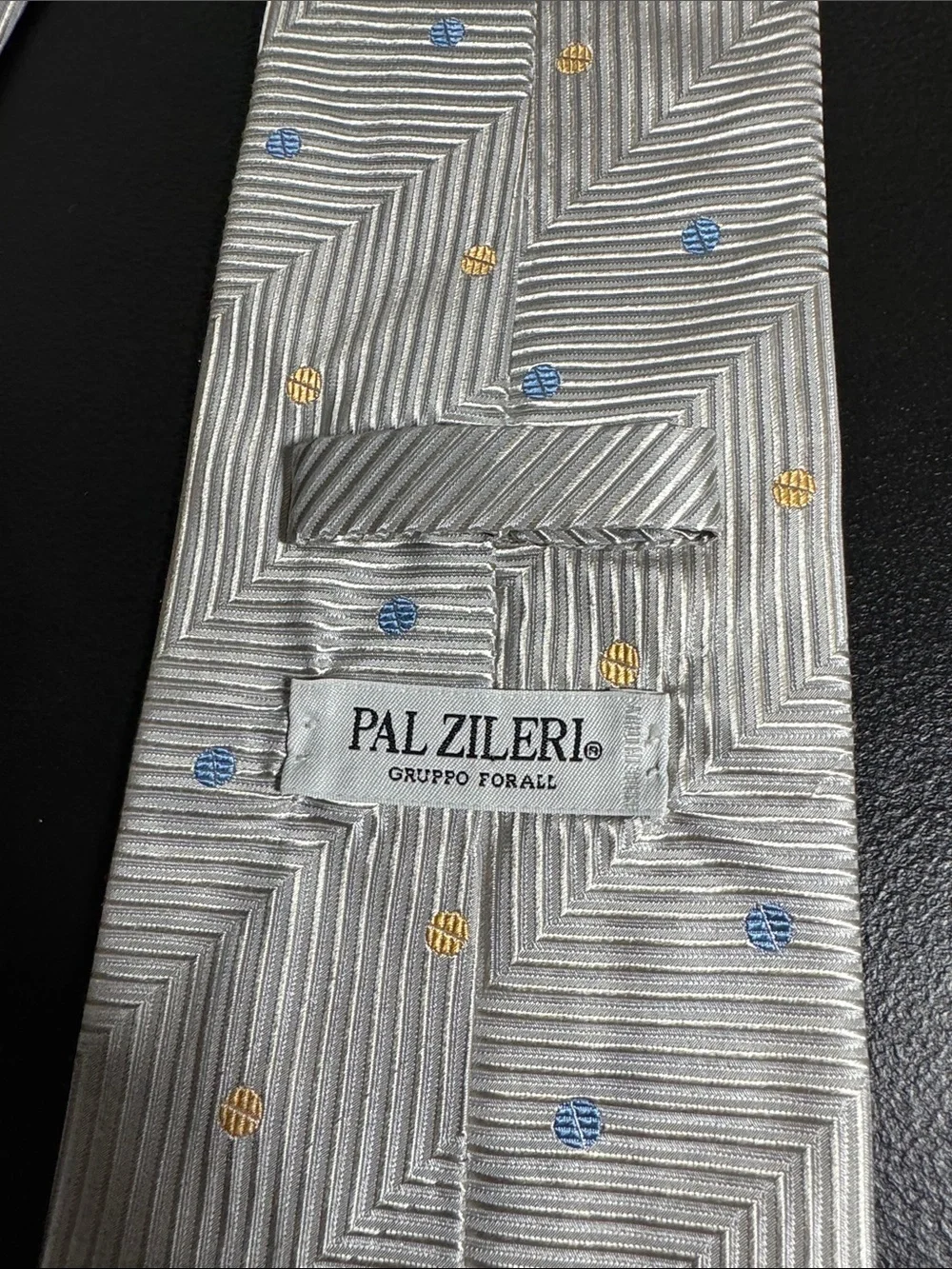 Pal Zileri mens silver stripe dotted jacquard 100% silk luxury neck tie EUC